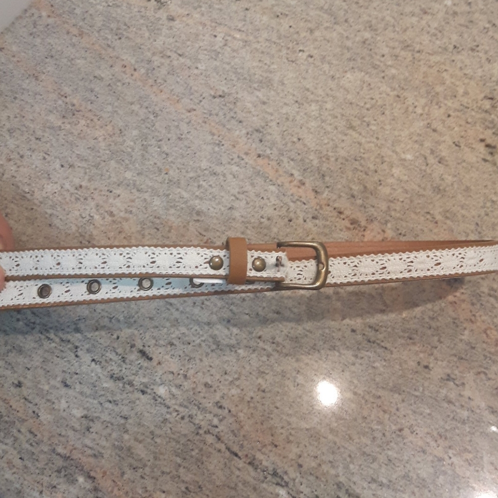 🛍️ Lace Belt